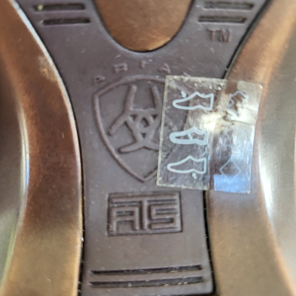 Ariat clogs - Picture 7 of 8